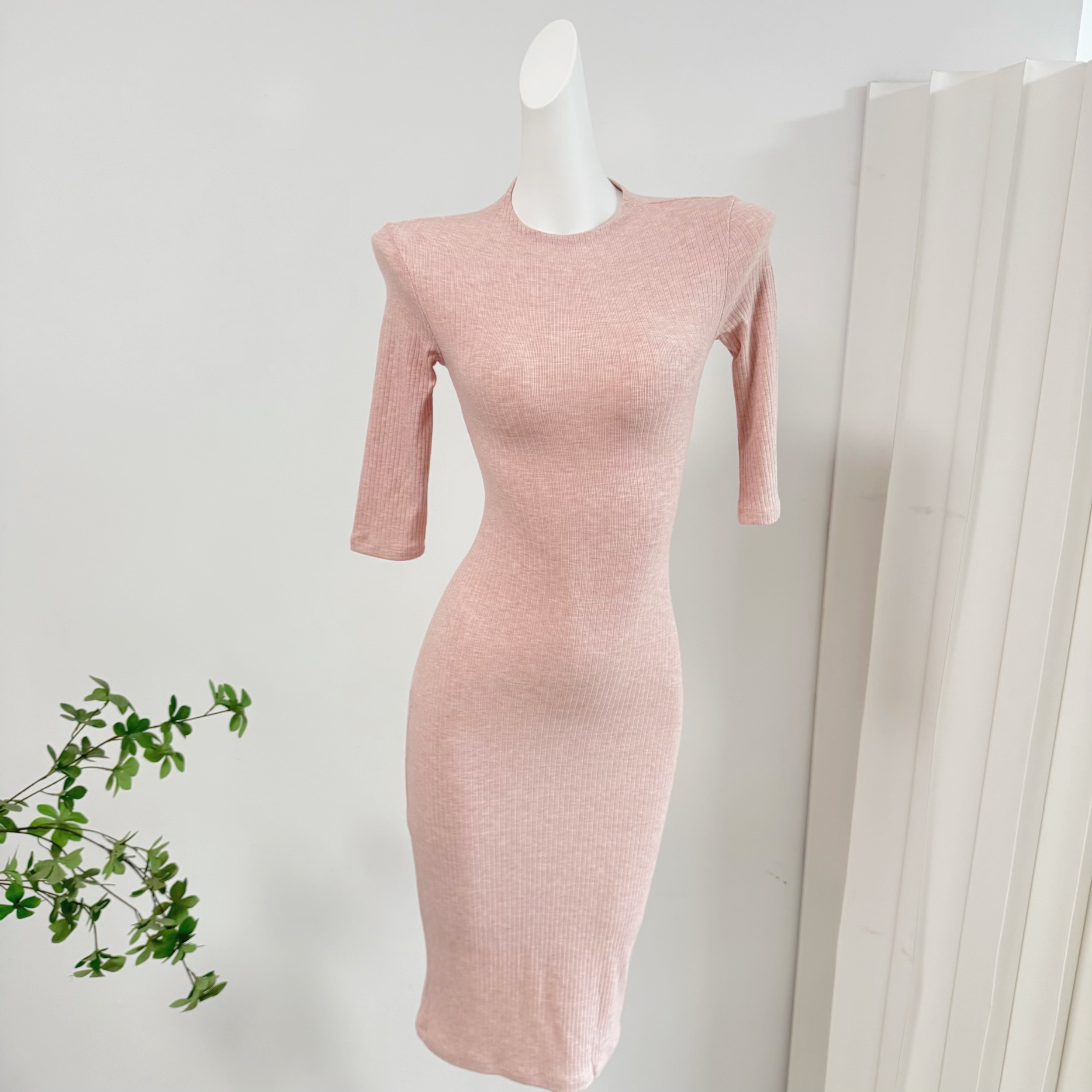 Jim Kennet Half Turtleneck Ribbed Knit Slim Fit Bodycon Midi Dress