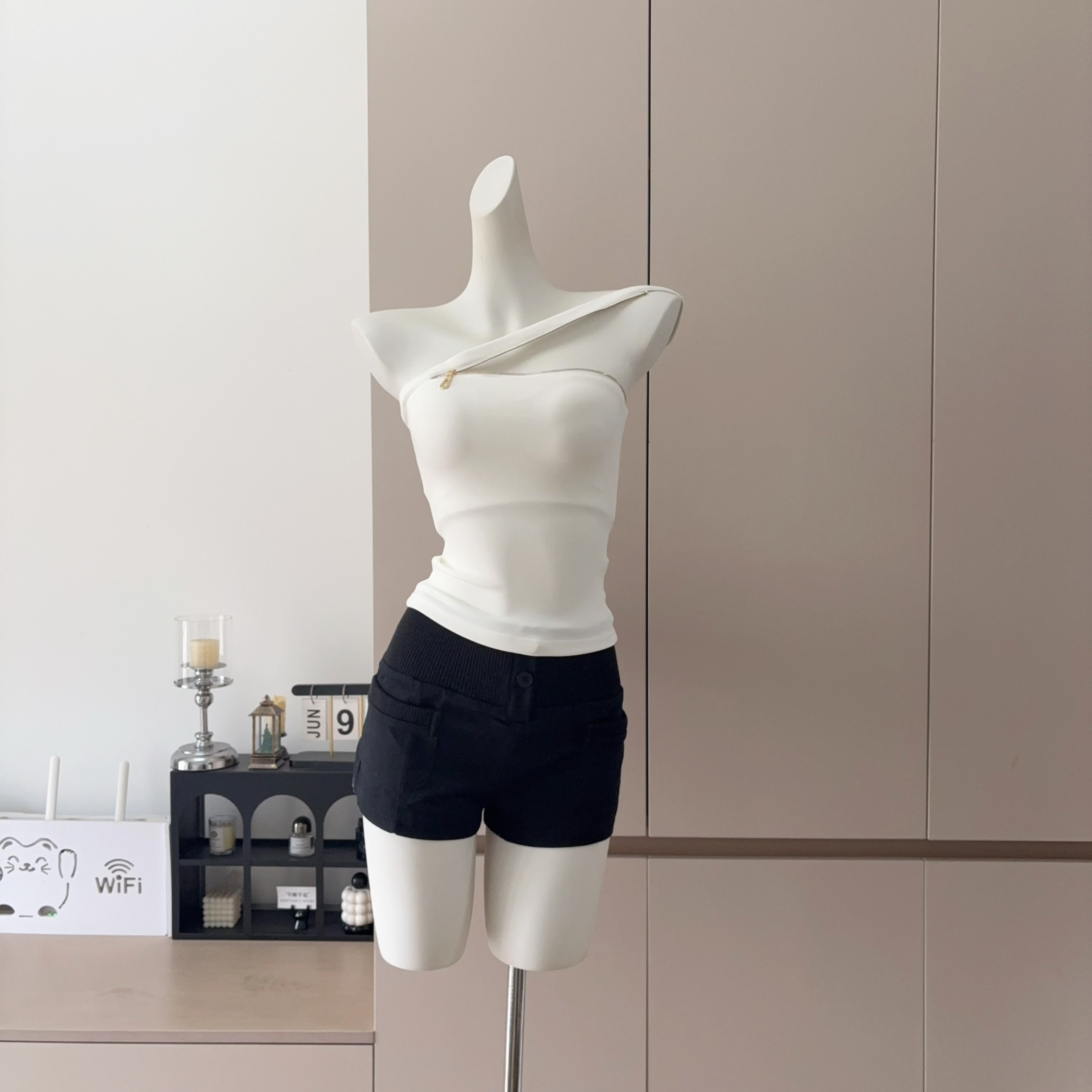 Sexy One-Shoulder Zip Camisole Top for Women Slim Fit Cropped