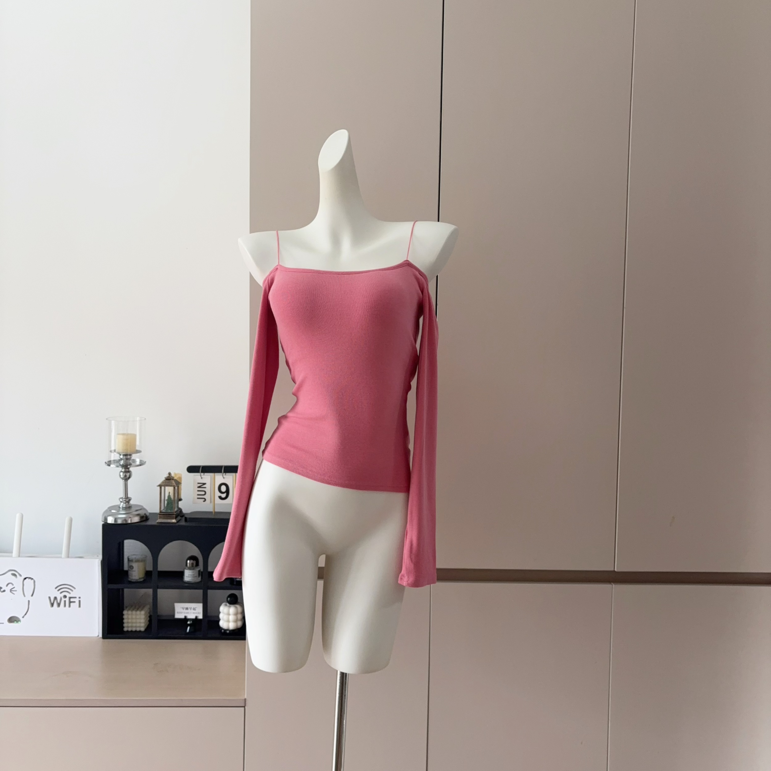 One-Shoulder Long-Sleeve Camisole Top with Built-In Bra Pads Slimming Fit - Image 3